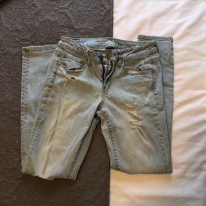 American Eagle skinny jean
